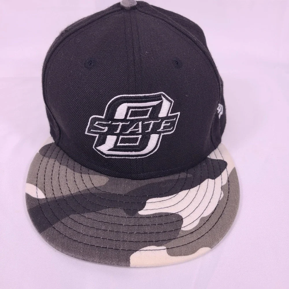 OSU Oklahoma State Cowboys Fitted Hat 7 1/2 New Era 100% Cotton Grey Camo